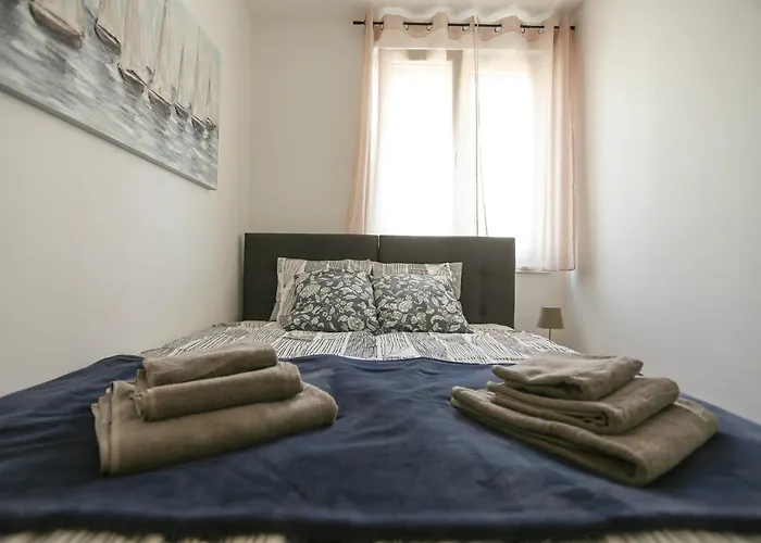 Lnl N Garage * Zadar