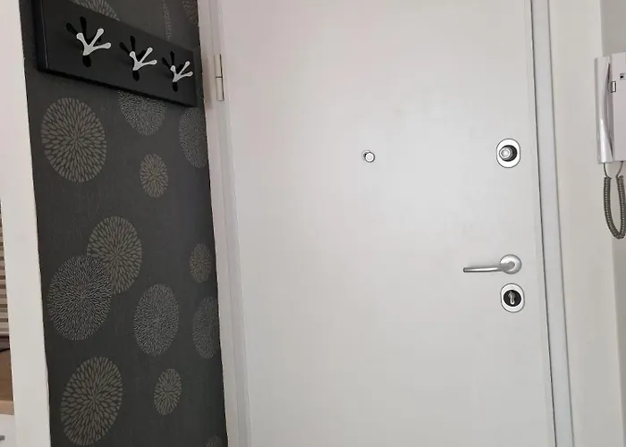 Lnl N Garage * Zadar