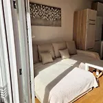 Apartment Lnl N Garage Zadar