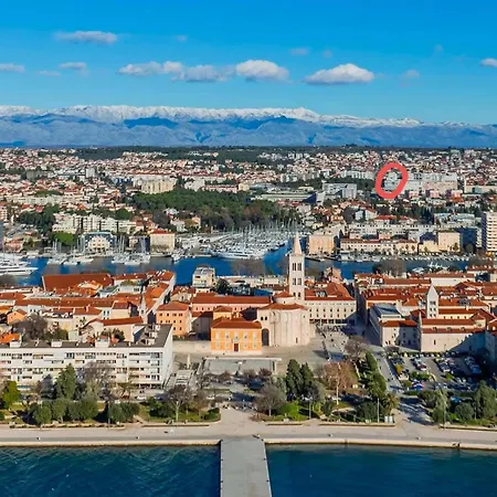 דירה Lnl N Garage