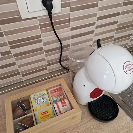 Lnl N Garage דירה זאדאר