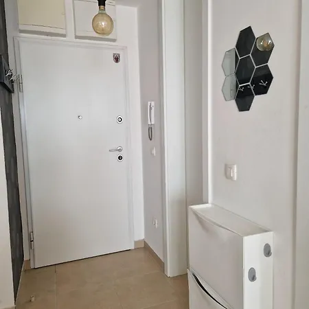 Lnl N Garage דירה