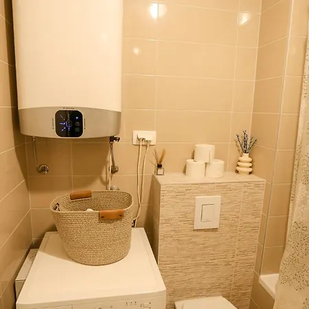 Lnl N Garage דירה