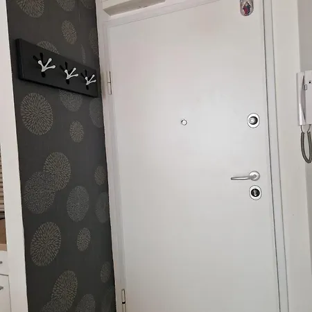 Lnl N Garage * Ζαντάρ